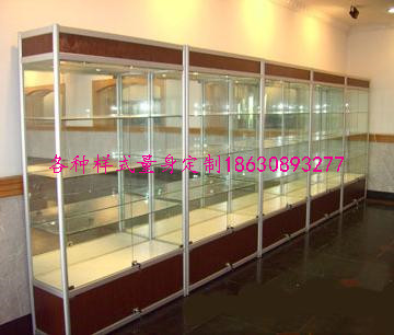 玻璃展柜6